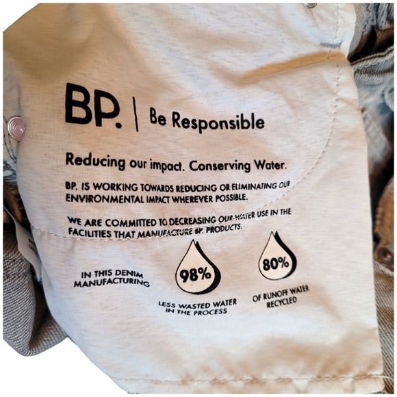 BP Nordstrom Distressed High Waist Mom Jeans Light Grey Wash Size 31 NWT - Picture 9 of 16